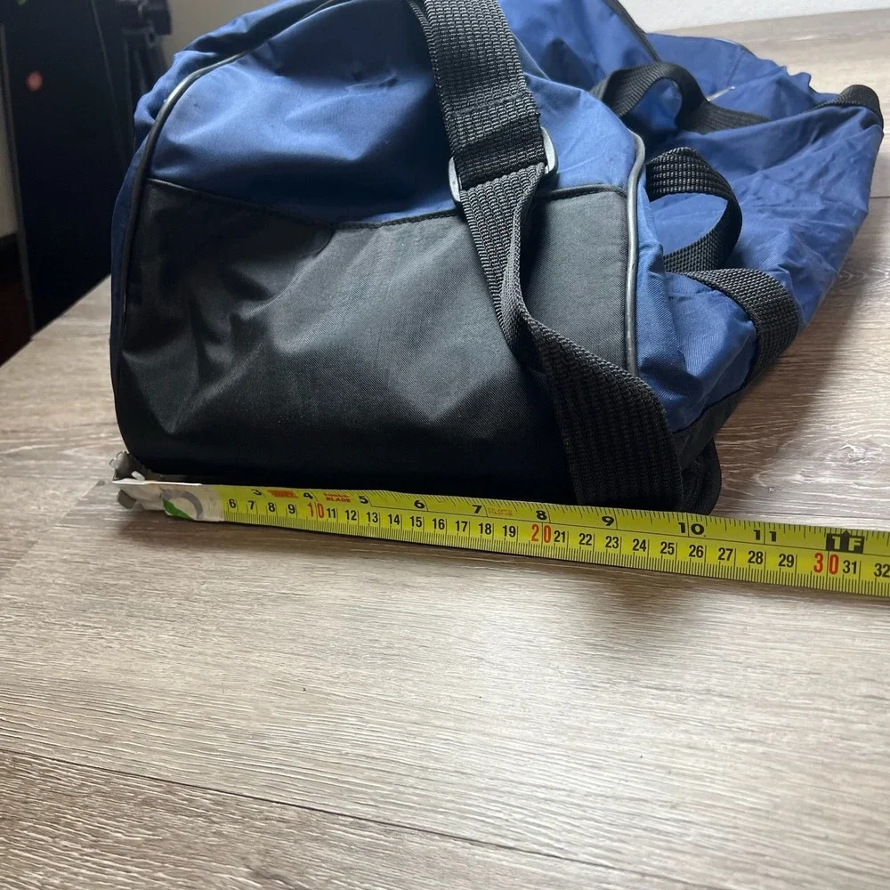 Nike Duffel Bag Unisex‎ Large Navy Blue Black Vintage Swoosh Gym Travel Bag
